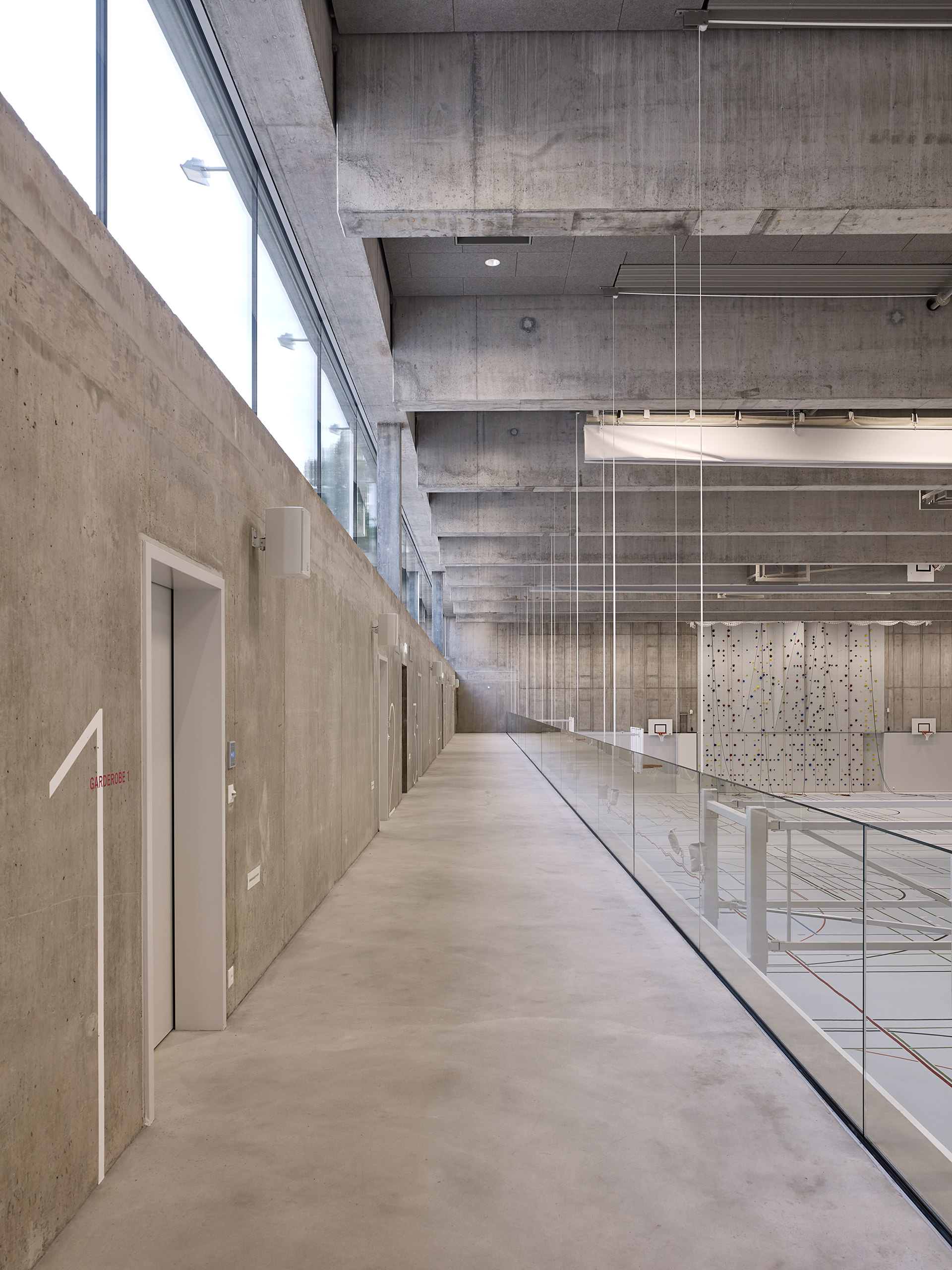 Dreifachturnhalle Kantonsschule Wettingen